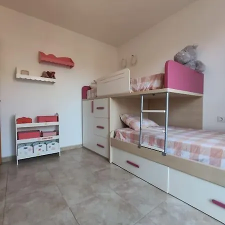 Chalet En Playa De